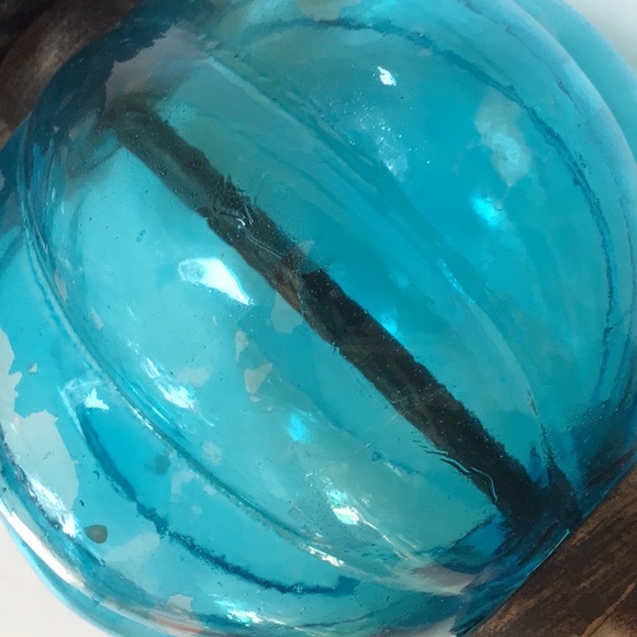 Pier 1 Blue Glass & Antique Brass Vintage Look Candlestick Set - Picture 9 of 10